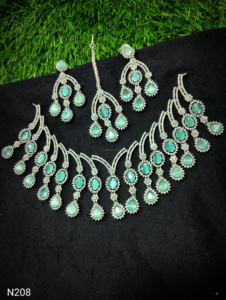 Ensemble de bijoux de mariée en diamant américain classique Collier et boucles d'oreilles en deux pièces pour mariage Style classique à la mode - Product Image 4