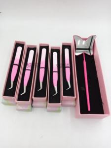 Pinzas para Pestañas de Acero Inoxidable de Alta Calidad con Recubrimiento de Polvo de Doble Color, Punta Dentada, Agarre de Diamante y Antimagnéticas - Product Image 6