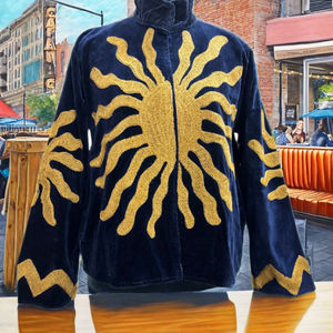 Veste en coton biologique matelassée brodée de fleurs bohèmes Suzani pour femmes, durable, respirante, pliable, écologique, pour toutes les saisons, idéale pour les voyages - Product Image 2