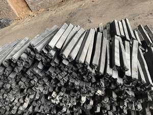 Carbón Vegetal de Aserrín de Madera Dura Vietnamita para Barbacoa - Venta al por Mayor a Precio Económico, 5% de Ceniza - Product Image 4