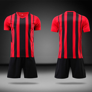 Uniformes Deportivos de Fútbol Personalizados, Conjunto de Fútbol Transpirable, Traje de Fútbol Verde, Conjunto de Camiseta de Fútbol, Ropa de Fútbol - Product Image 1