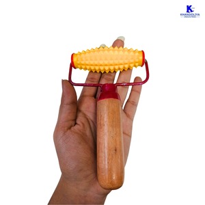 Rodillo de acupresión K-Star K476 Karela, rodillo grande de plástico para manos y cuerpo, para circulación sanguínea, reflexología, masajeador corporal - Product Image 1