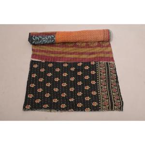 Vintage <b>Indian</b> Cotton Kantha Quilt Handmade Reversible <b>Throw</b> Blanket Bedcover for Cozy Home Decor - Product Image 3