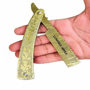 Luxury Gold Engraved Barber Straight Razor Handmade Stainless Steel Shaving Razor Custom Logo OEM Manufacturer - Product Image 4