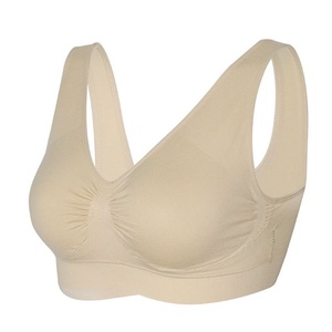 OEM Plus Size Women's Bra Can Be Adjusted With Smooth Fabric Without Rims and High Quality Gathered Underwear - Product Image 1