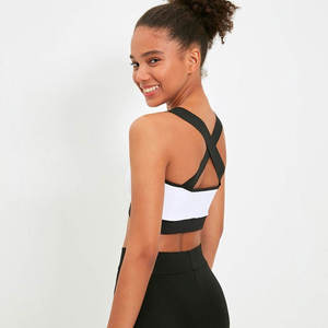 Top Selling Wholesale Women's High Support <b>Strapless</b> Yoga Sports <b>Bra</b> Lightweight Seamless Reversible Breathable Fabric Front - Product Image 3