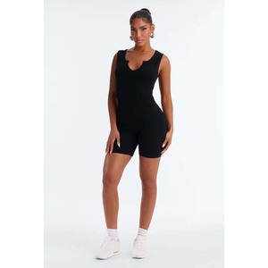 Conjunto Deportivo de 2 Piezas para Mujer, Color Beige, Cuello Redondo, Top Corto, Pantalones Cortos de Cintura Alta, Sin Costuras - Product Image 3