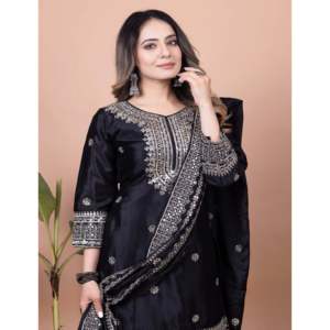 Conjuntos de diseñador para mujer Secuencia bordada Sharara Suit y Dupatta - Product Image 5