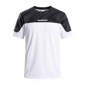 Camiseta de manga corta para hombre EKIN IMPEX, cuello redondo, corte regular, deportiva, blanca y negra con estampado, de secado rápido, con logo gráfico impreso en la parte delantera. - Product Image 2