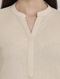 Venta al por mayor: Blusa Kurta de mujer a la moda, estilo veraniego, corte regular, ecológica, para fiesta en la playa, con botones, estampada, informal, de alta calidad. - Product Image 4