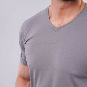 Ropa para Hombre, Ropa Deportiva, Ropa Casual de Calle, Ropa Activa de Verano, Cuello en V, Sexy, Lisa, al por Mayor, Ropa de Gimnasio, Camisetas para Hombre - Product Image 2