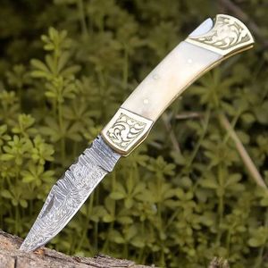 Couteau pliant portable mini tactique pour la survie, avec manche en os de chameau exquis et poignées gravées, couteau de poche pliant - Product Image 3