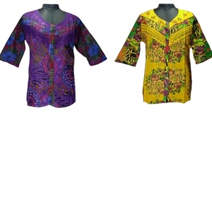 Gilet de sport court à séchage rapide pour femmes respirant Yoga & Fitness débardeurs décontracté course haut court avec épaule col en U - Product Image 1