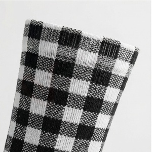 Calcetines de Hombre, Estilo Clásico, Color Liso, Tejidos, Transpirables, de Algodón, Poliéster y Elastano, para Uso Diario en Otoño - Product Image 5