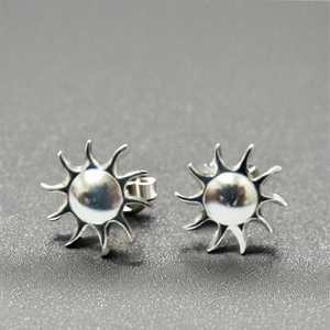 Silver 925 Sun <b>Stud</b> Earpin Design Jewelry Wholesale Factory in Thailand - Product Image 1
