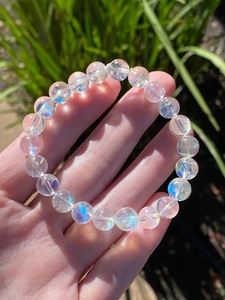 8,5mm Natürliches Regenbogen-Mondstein-Armband Blau Schimmernder Edelstein Perlen-Stretch-Schmuck Juni Geburtsstein Großhandelslieferant - Product Image 6