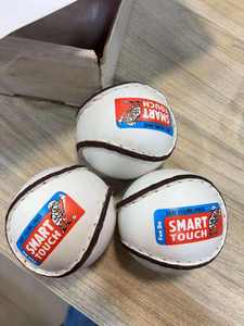 Balón de Hurling Janoon Sports Sliotar de Alta Calidad JHB-1245, Impresión Personalizada, Duradero, Proveedor de Equipamiento Deportivo al por Mayor OEM ODM - Product Image 5