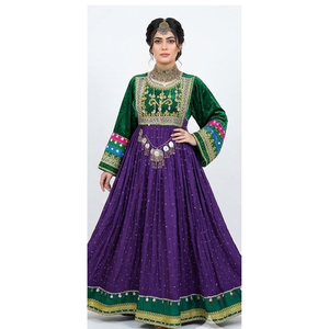 Robes afghanes Kuchi traditionnelles ethniques vintage brodées, grandes tailles, longues jusqu'au sol, manches longues, multicolores - Product Image 4