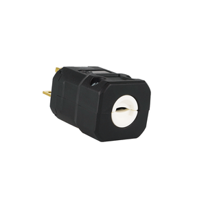 Prise droite NEMA J-926 solide pour applications d'alimentation commerciale à Taïwan - Product Image 3