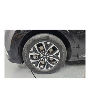 Kia Carnival Noblesse 2022 de 9 Plazas, Gasolina, Transmisión Automática, Asientos de Cuero, Norma de Emisiones Euro V, 62,869 km - Product Image 5