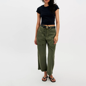 Women's Black Short Sleeve Crop Top Slim Fit O-Neck Knitted Solid Color Contour Seam Minimalist Style <b>Spring</b> Summer tees Women - Product Image 3