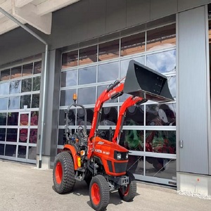 Tractor Kubota EK1-261 moderno para proyectos agrícolas con un rendimiento potente, estructura compacta y controles fáciles de usar. - Product Image 3