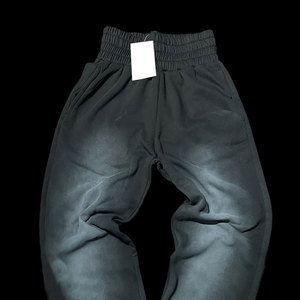 2026 New Arrival Custom Logo Heavyweight <b>Oversized</b> Baggy Sweatpants Double Layer Cotton <b>Joggers</b> Men Vintage Style - Product Image 2