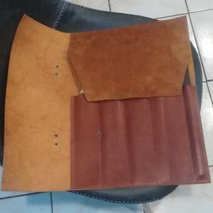 Sac à couteaux en cuir véritable pour chef professionnel avec option OEM, étui de transport portable et bandoulière LKR-0237 - Product Image 4