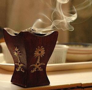 Porte-encens circulaire en bois d'acacia arabe, écologique, finition premium, brûleur de Bakhoor tendance, religieux, pour Ramadan, Eid, festif - Product Image 5