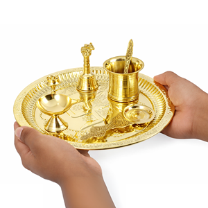 Plateau de prière en laiton avec accessoires, gravé, traditionnel, pour la maison et le mandir - Product Image 3