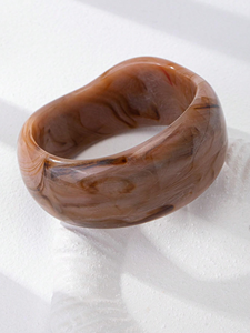 Brazaletes de Resina Artísticos Hechos a Mano para Mujer - Joyería de Moda con Patrón Personalizado para Bodas y Fiestas - Product Image 5