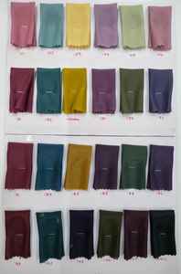 Tela de Terciopelo Metálico 100% Poliéster, 100% Puro, Peso Medio, Teñido Liso, para Vestidos de Novia y Trajes de Mujer - Product Image 2