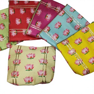 Bolsitas tradicionales para monedas en varios colores Lehriya Gotta Patti para bodas, pooja, regalos, recuerdos de fiestas indias - Product Image 3