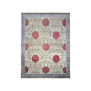 Tapis noué à la main en soie de bambou et laine - Gris Magenta à motifs médaillon, tapis de salon de style transitionnel - Product Image 2