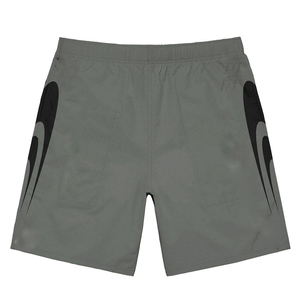 กางเกงขาสั้นวินด์เบรกเกอร์โพลีเอสเตอร์น้ำหนักเบา 115 GSM ตัดต่อสีดำส้ม ลายพิมพ์ซับลิเมชั่น ออกแบบโลโก้เองได้ เอวยางยืด สำหรับผู้ชาย - Product Image 2