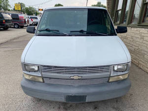 READY TO SHIP 24/7 DELIVERY Hot Demand Wholesale 2000 Che vrol et Astro Extended Cargo <b>Mini</b>-Van Used <b>Old</b> Model - Product Image 2