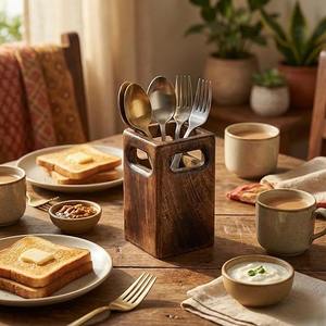 Portacucharas de Madera con Estampado Floral de Tres Niveles, Clásico, de Alta Calidad, con Base Antideslizante para un Uso Seguro en la Cocina a Precio Económico en India - Product Image 5