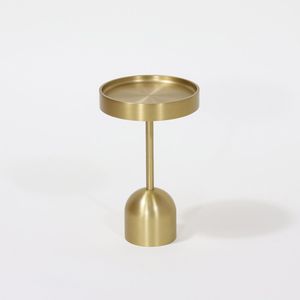 Élégant porte-bougie en métal, centre de table pour tables à manger modernes, décoration de mariage et aménagement intérieur de luxe - Product Image 2