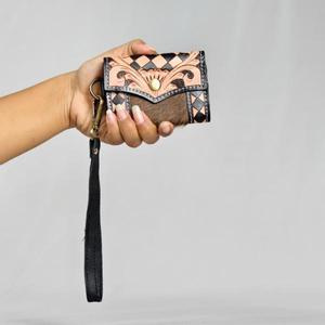 Tarjetero de Cuero Genuino Hecho a Mano con Patrón Geométrico, Estilo Vintage, Cierre a Presión, Correa Desmontable, Cartera Unisex - Product Image 2