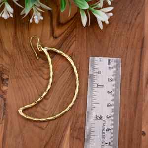 Pendientes colgantes de Luna martillada de oro, joyería Bohemia llamativa de latón, regalo bonito y ligero para ella - Product Image 2