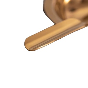 Cendrier naturel et en marbre Plateau artisanal fait à la main avec finition polie Personnalisable pour la vente en gros de cadeaux et la décoration - Product Image 4