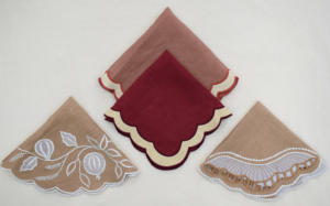 Custom Embroidered Linen Napkin Scalloped Edge Natural Flax Linen <b>Table</b> Luxury Handmade <b>Dining</b> <b>Table</b> Linen Wedding Decoration - Product Image 6