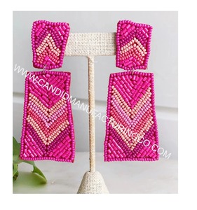 Pendientes de Aro con Cuentas de Colores Estilo Bohemio, en Tono Rosa Durazno y Dorado, Joyería de Moda para Mujer, Ideales para Fiestas - Product Image 4