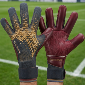 Football Goalkeeper Gloves Custom Latex Grip Gloves for USA Australia Market OEM Supplier - Product Image 3