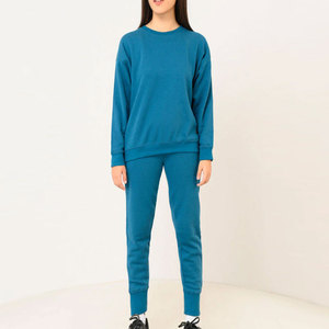 ชุดวอร์มผู้หญิงผ้าฝ้ายเนื้อแน่น ระบายอากาศ กันลม สำหรับฤดูหนาว สวมใส่สบาย แห้งเร็ว น้ำหนักเบา รับทำโลโก้และขนาดตามสั่ง - Product Image 1