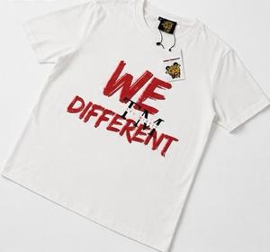 T-shirt en coton blanc à manches courtes pour homme avec imprimé de dessin animé, col rond, coupe classique, style décontracté - Product Image 3