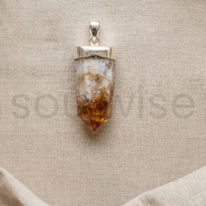 Pendentif en Citrine Brute - Bijoux Religieux Hindous pour les Occasions d'Anniversaire - Product Image 6