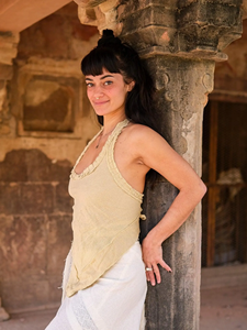 Top Halter de Algodón Beige Hecho a Mano para Mujer, Blusa de Verano sin Mangas con Volantes Estilo Bohemio, Top Casual sin Espalda para el Sol - Product Image 4