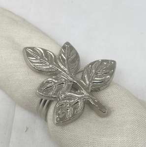 Anillos de Servilleta de Aluminio con Diseño de Hoja de Árbol, Plateados, Estilo Moderno, Venta al por Mayor, Decoración para Mesa de Boda, Forma de Tortuga, 4.5cm de Ancho - Product Image 1