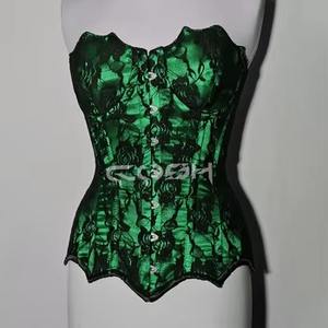 Corset élégant en satin vert de luxe avec garniture et détails floraux en maille noire - Product Image 1